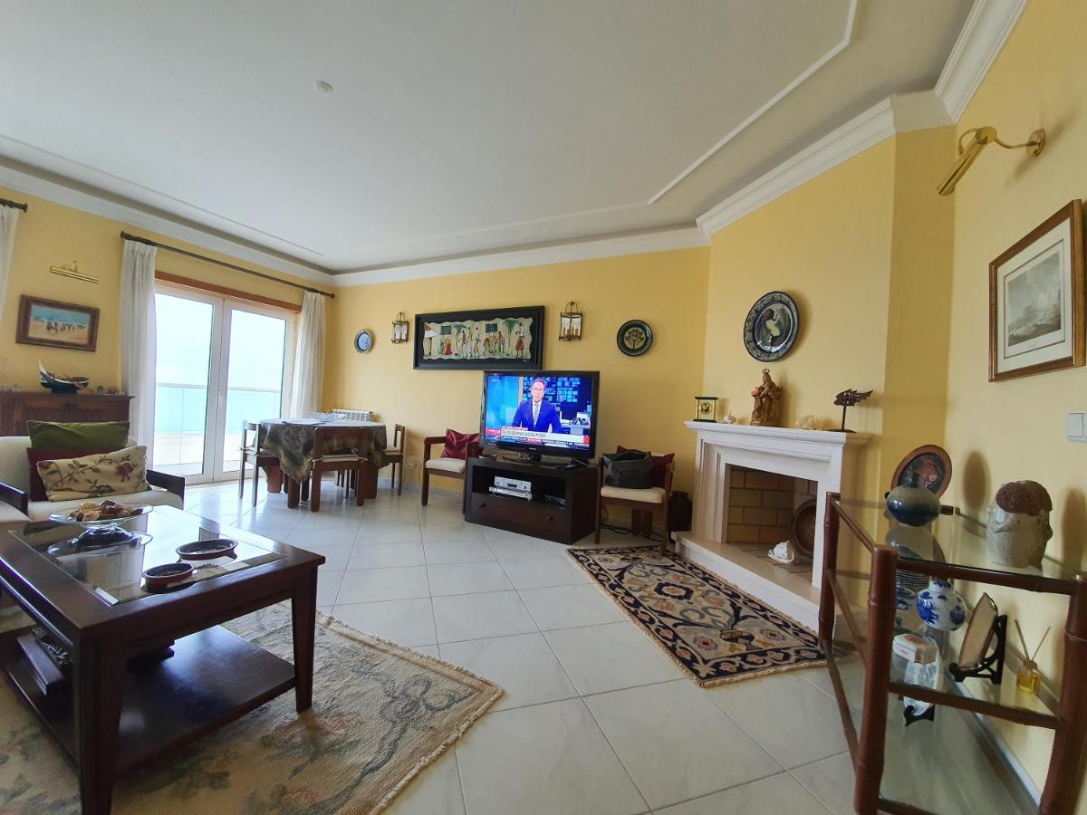 Nazare Apartamento Em Frente Ao Mar ภายนอก รูปภาพ